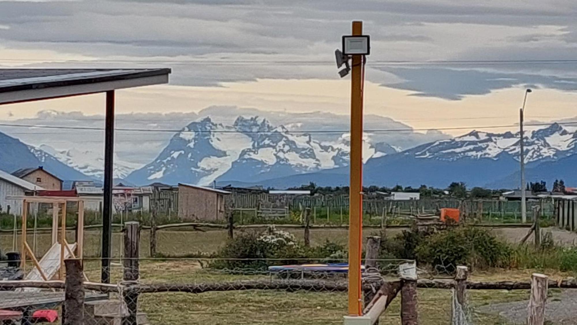 Cabanas Antu Kuyen Patagonica Puerto Natales Exterior foto